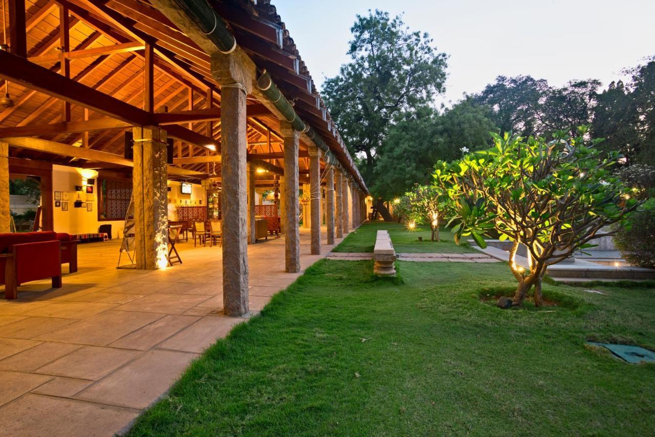 马杜赖遗产酒店 外观 照片 The hotel's main building